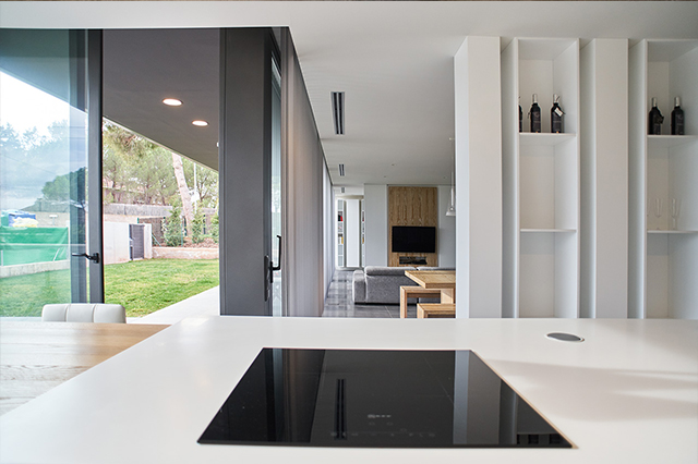 zania design caldes malavella pga cocina corian madera